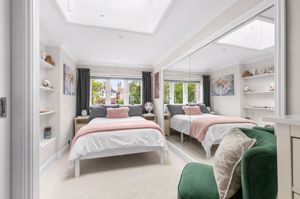 Photo 33- click for photo gallery